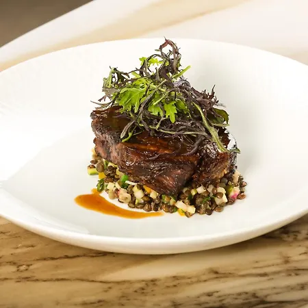 Hotel Essence Pogány