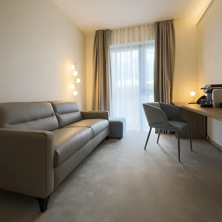 Hotel Essence
